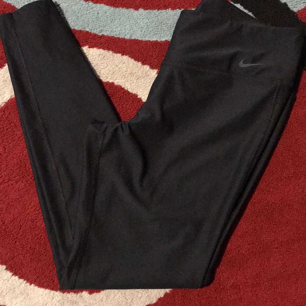 Women’s Brand New Nike Leggins Large